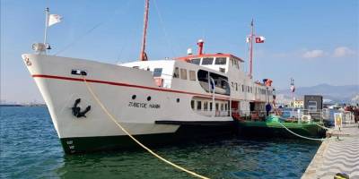 Zübeyde Hanım Eğitim ve Sergi Gemisi yeniden ziyarete açıldı