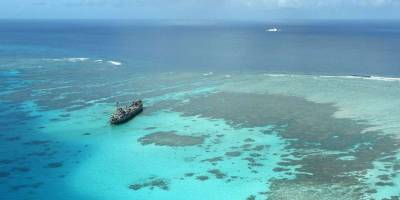 Eski savaş gemisi ekolojik çevreyi kirletiyor