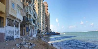 İskenderiye yükselen deniz seviyeleri nedeniyle çöküyor