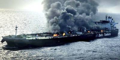 Ateşe verilen tanker kanaldan güvenli bir şekilde geçti