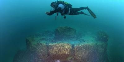 Van Gölü'nün derinliklerinde burç ve duvar kalıntıları tespit edildi