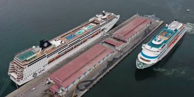 İzmir'e kruvaziyerle 2 bin 983 turist geldi