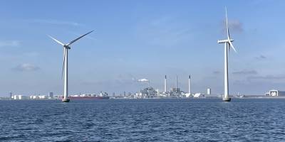 TÜREB heyeti Kopenhag'da deniz üstü rüzgar santralini ziyaret etti