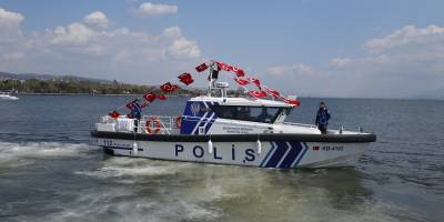Kocaeli'de şehit polisin adı verilen deniz kontrol botu hizmete girdi
