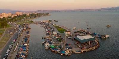 İzmir'de barınaklardaki atıl tekneler toplatılıyor