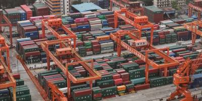 Çin'den ABD'ye konteyner siparişleri 3 kat arttı