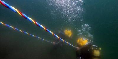 Geleceğin sanayi dalgıçları Çanakkale Boğazı'ndaki eğitimle mesleğe hazırlanıyor