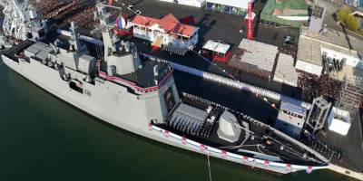 Kuzey Kore, ilk denemede hasar gören muhribi onardı ve denize indirdi