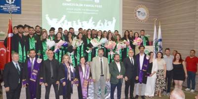 KOÜ Denizcilik Fakültesinde mezuniyet heyecanı yaşandı