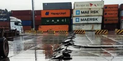 Deprem nedeniyle liman rıhtımında çökme oldu