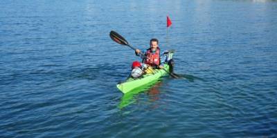 Artvin'den Hatay'a gitmeyi hedefleyen kano sporcusu Samsun'a ulaştı