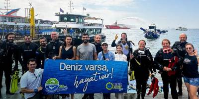 TURMEPA ekipleri, İstanbul Boğazı'nda deniz dibi temizliği yaptı