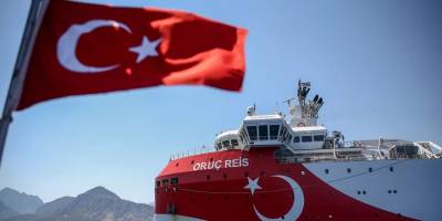 Oruç Reis Sismik Araştırma Gemisi Mavi Vatan'a döndü