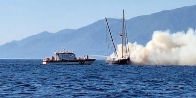 "My Lover" isimli 27 metrelik gulet yangın sonrası battı