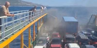 200 yolcusu bulunan feribotta yangın çıktı