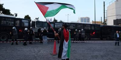 ENEDEP, Pire Limanı'nda eylem yaptı