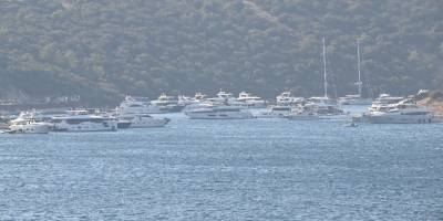 Bağlama ücretleri koyları marinaya çevirdi