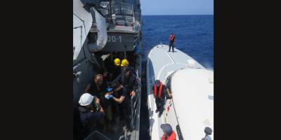 TCG Bozcaada yaralı vatandaşa ilk müdahaleyi yaptı