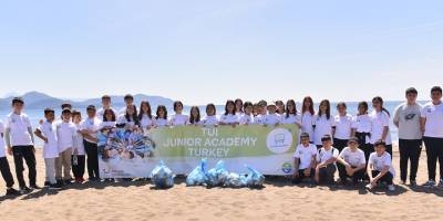  Turmepa ve Tuı Care Foundatıon iş birliği ile öğrenciler geleceğini sahipleniyor