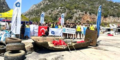 QTerminals Antalya’dan Balıkçı Barınağı Temizliğine Destek