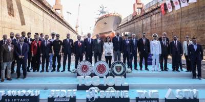 TCG İçel, Sefine Tersanesi'nde denize indirildi