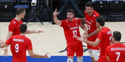 A Milli Erkek Voleybol Takımı, tarihinde ilk kez çeyrek finale yükseldi