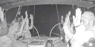 Küresel Sumud Filosu'nu kuşatan İsrail, gemileri ele geçirmeye başladı