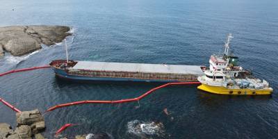 Karaya oturan gemiden yakıt tahliyesi yapıldı