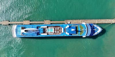 Antalya Limanı'na 9 ayda 12 kruvaziyerle 10 bin turist geldi