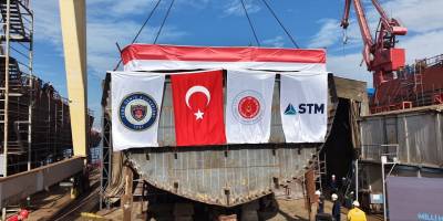 Tasarımı STM’ye ait olan hücumbotun ilk bloğu kızağa alındı