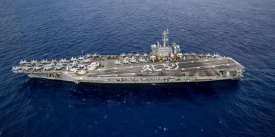 USS George Washington uçak gemisi Güney Kore'ye demirledi