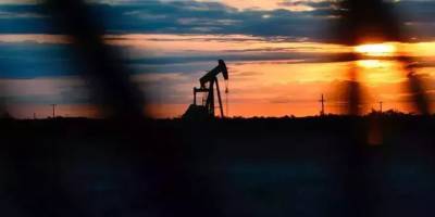 Suudi Arabistan’dan hibe edilen 90 bin ton ham petrol yüklü tanker Suriye'ye ulaştı