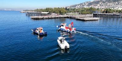 İzmit Körfezi'nden 7 bin 90 metreküp atık ayrıştırıldı