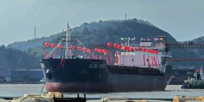 “ELBE RIVER” genel kargo gemisi başarıyla denize indirildi