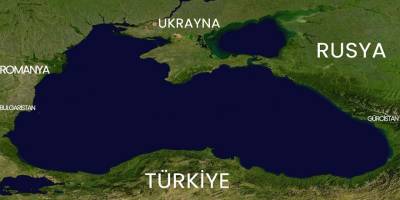 Rusya iki sivil gemiye saldırı düzenledi