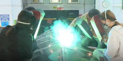 Meslek lisesinde üretilen elektrikli tekneyle karbon salımının azaltılması hedefleniyor