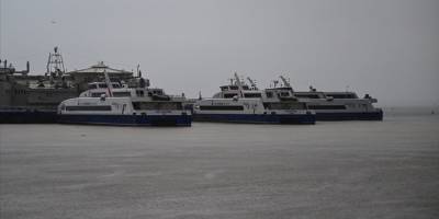 İzmir'de arabalı vapur seferleri yeniden başladı