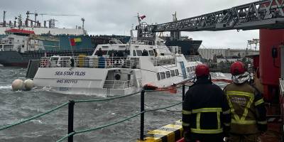 Tersanedeki gemide mahsur kalan 6 personel kurtarıldı